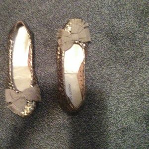 Shoes-new without tags.